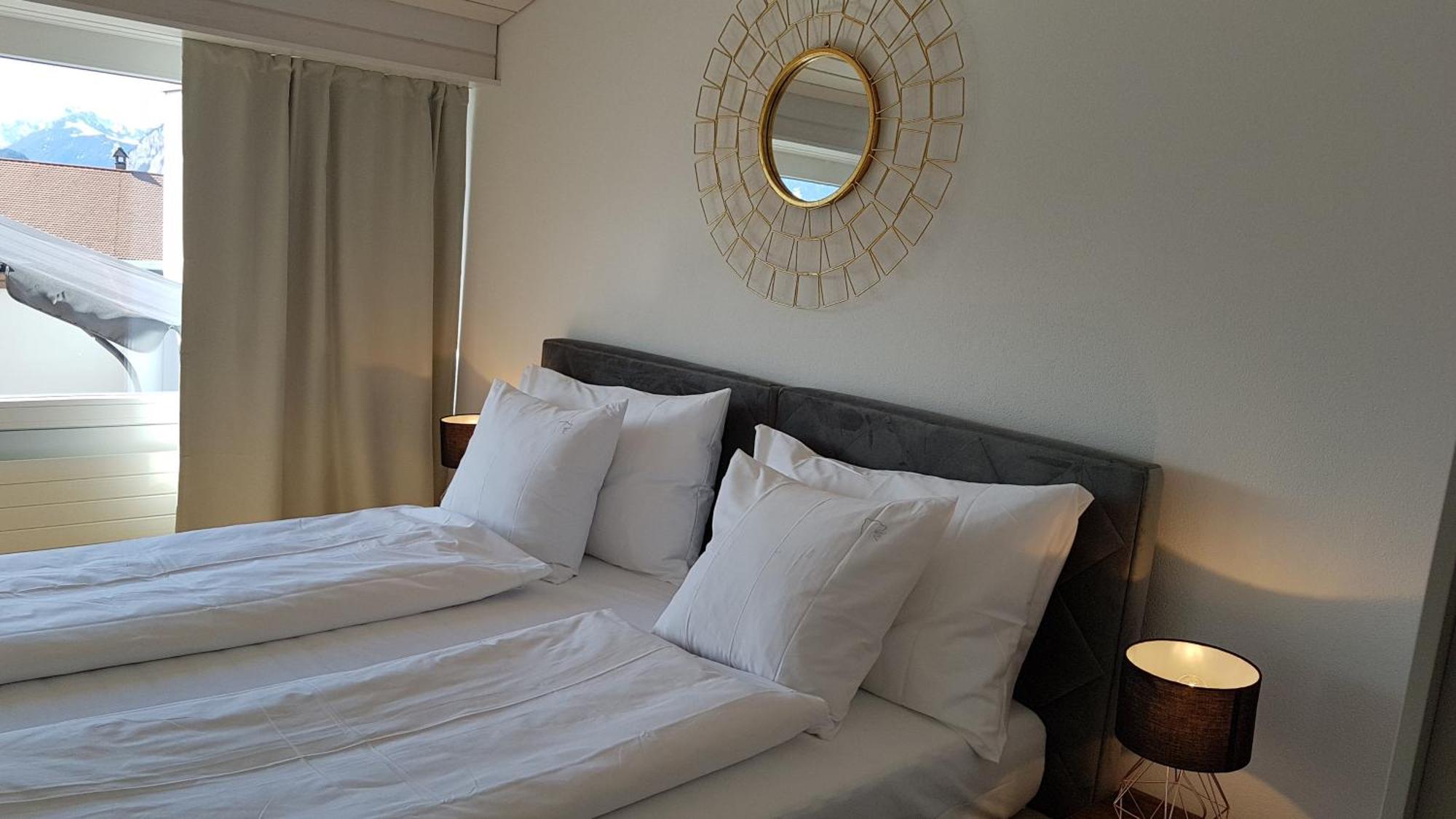 Hotel Baeren Sigriswil Rom bilde