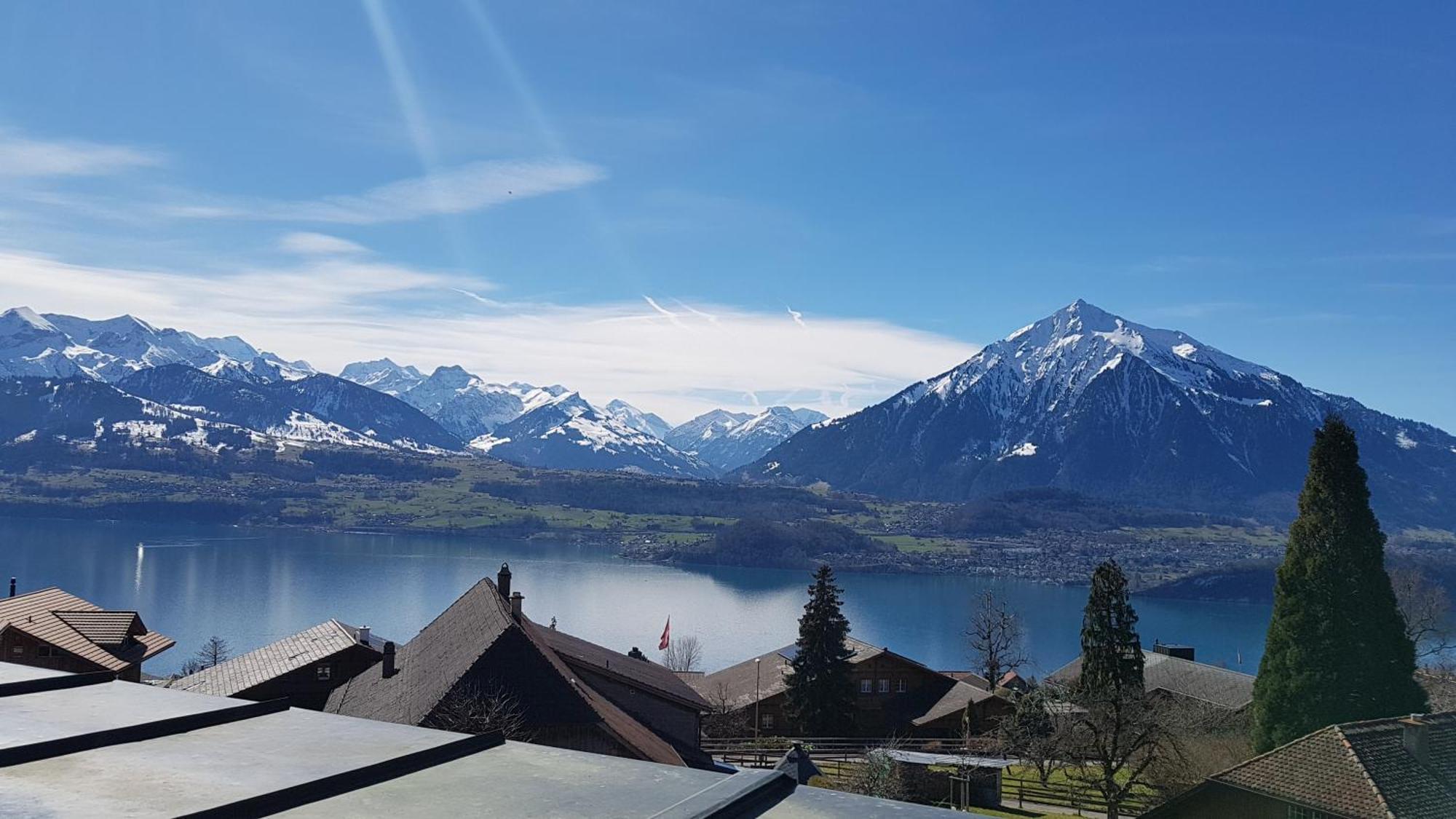Hotel Baeren Sigriswil Rom bilde