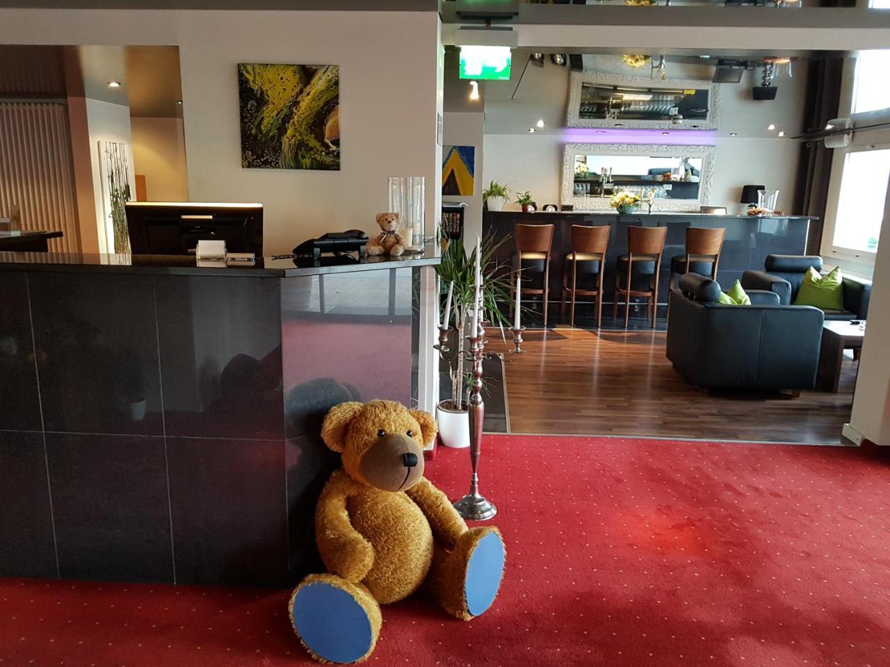 Hotel Baeren Sigriswil Eksteriør bilde
